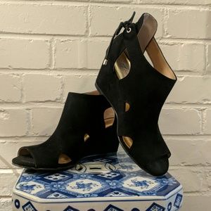 Thalia Sodi 7W peep toe Wedge Shoes
